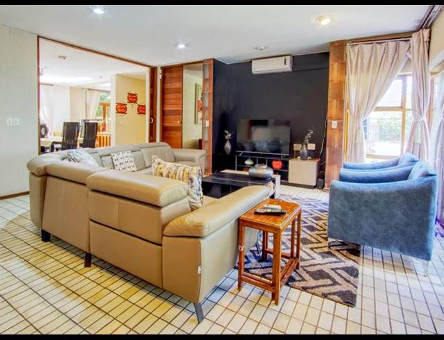 5 BEDROOM HOUSE FOR SALE IN VICTORY PARK